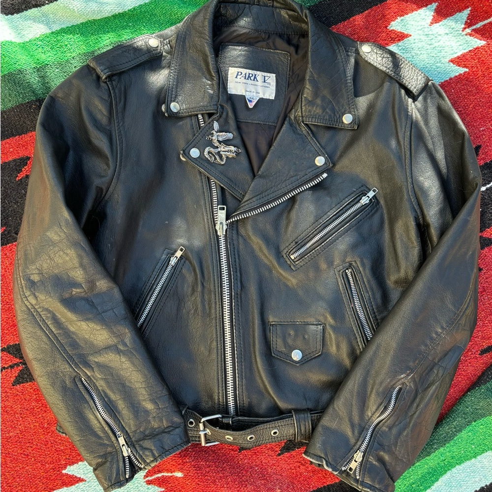 Vintage Hand-Painted Harley Davidson Panther Biker Leather Jacket Unisex Size 46 - Picture 3 of 4